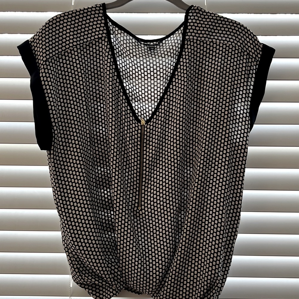 Printed black and white satin top